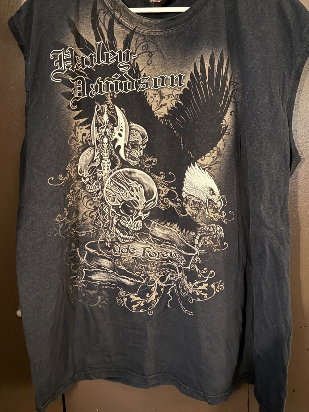Harley-Davidson Black Long Sleeve Tee with Skull & Eagle Graphic